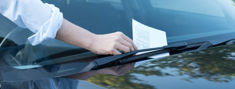 תקופת התיישנות לדוחות חנייה תוך שנה בהיעדר אישור מסירה כדין